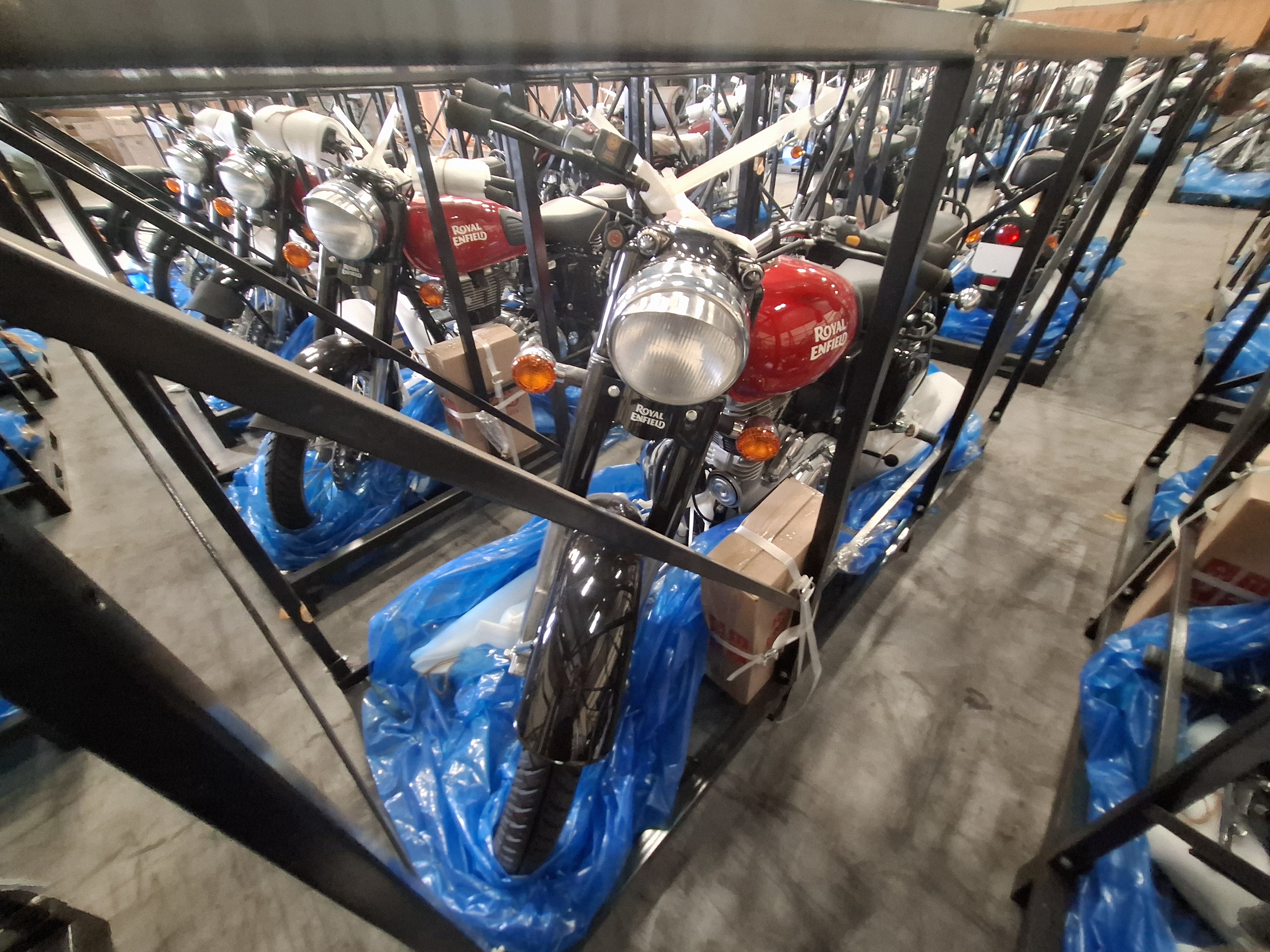 Sepeda Motor, Merk: Royal Enfield, Model: Bullet Classic 350 cc